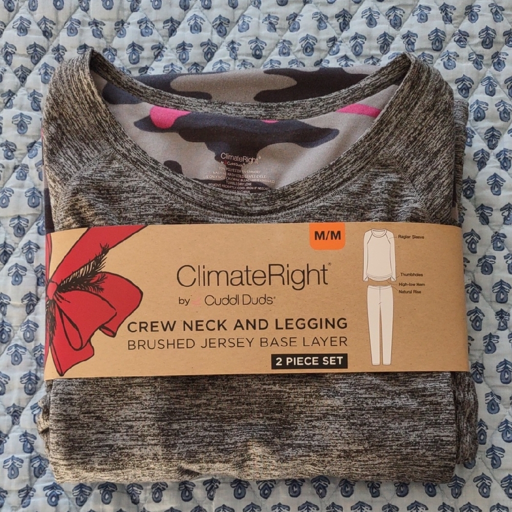 NWT ClimateRight Cuddl Duds Base Layer set Women's Size M